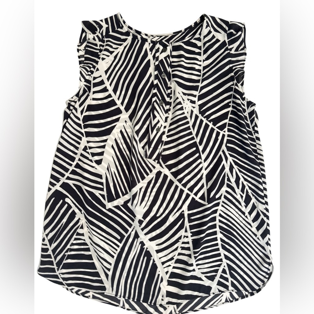 LOFT 🌴 Navy & White Tropical Leaf Print Sleeveless Blouse - Size Small
